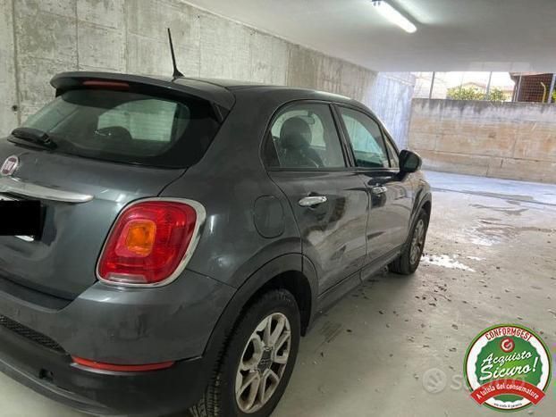 Usata Fiat 500X Lounge 95 CV (69 kW) 2015 Gray SUV