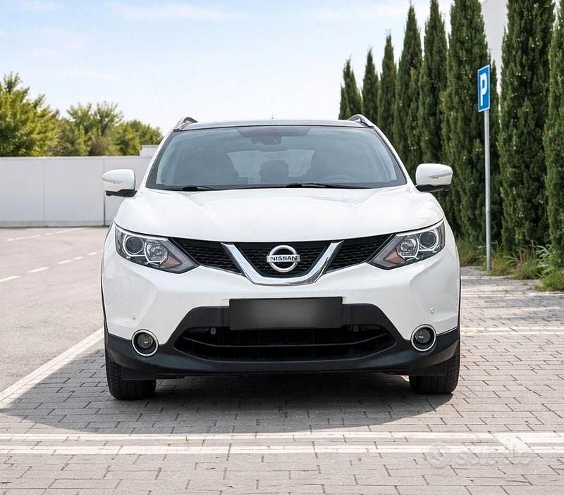 Usata Nissan Qashqai 130 CV (95 kW) 2014 Bianco SUV