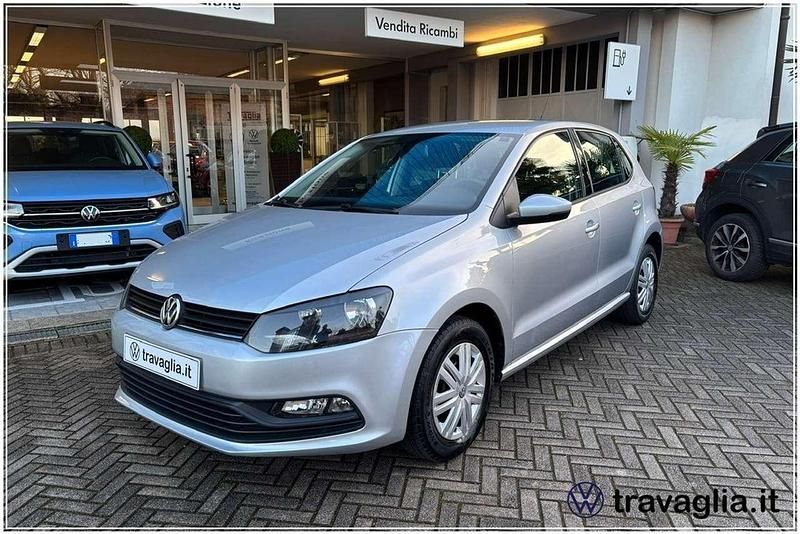 Usata VW Polo Trendline 60 CV (44 kW) 2015 Argento Berlina