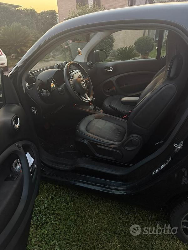 Usata Smart ForTwo Electric Drive 44 kW (61 CV) 2023 Cabrio