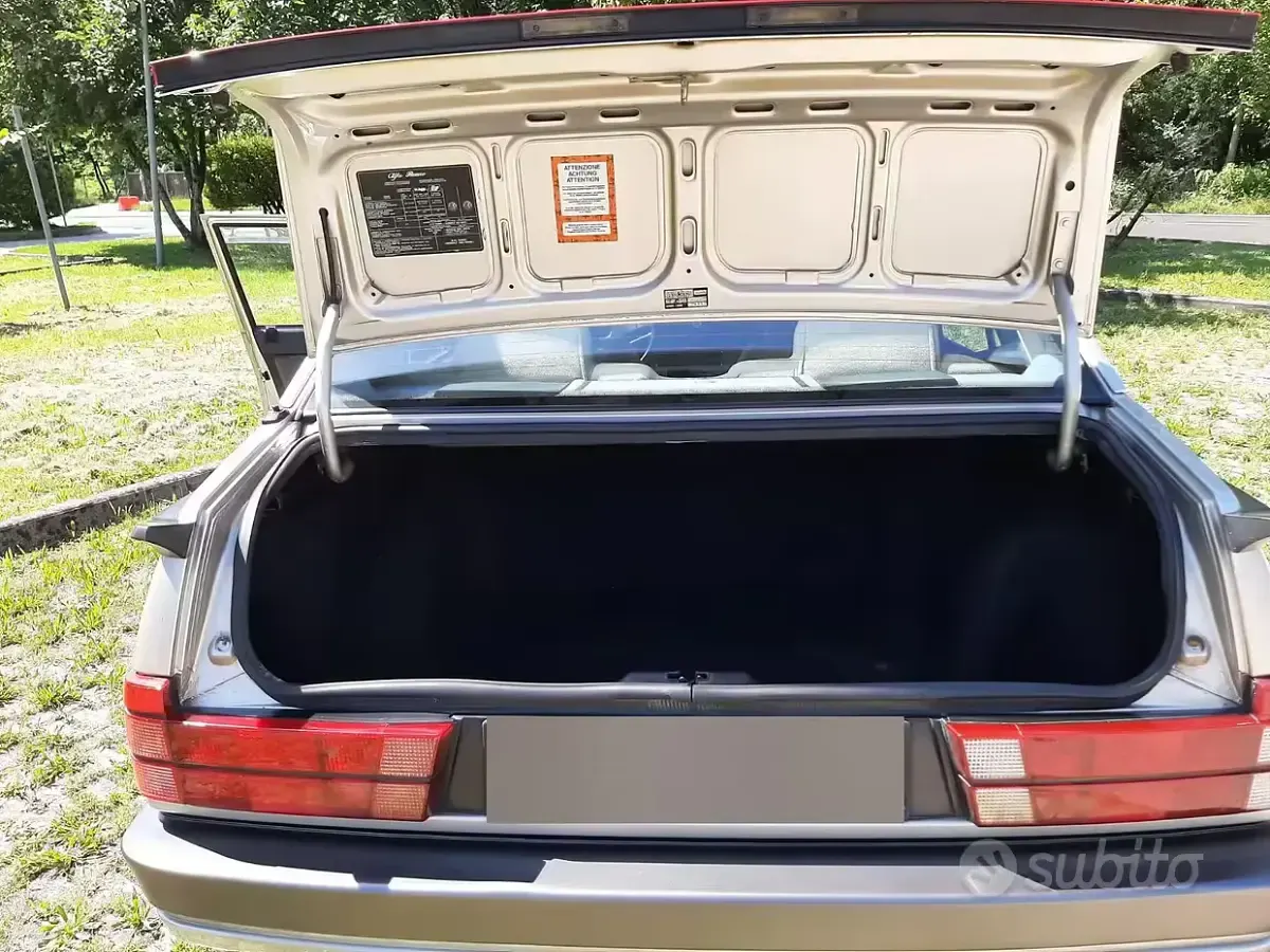Usata Alfa Romeo 75 148 CV (108 kW) 1990 Berlina