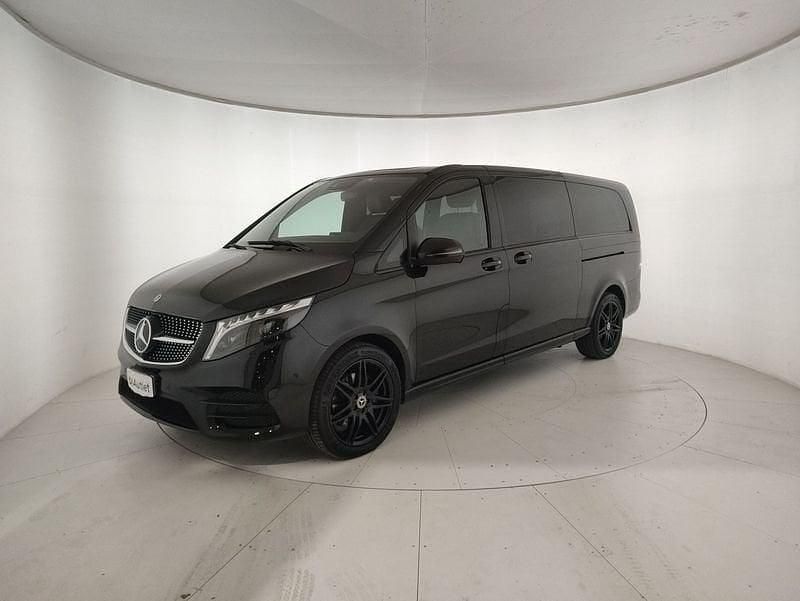 Usata Mercedes V250 Premium 190 CV (139 kW) 2023 Nero Monovolume