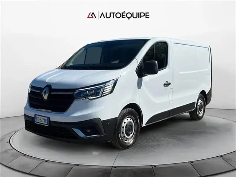 Usata Renault Trafic 150 CV (110 kW) 2024 Bianco Monovolume