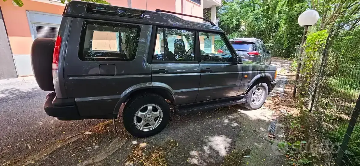 Usata Land Rover Discovery 2 2000 Grigio SUV