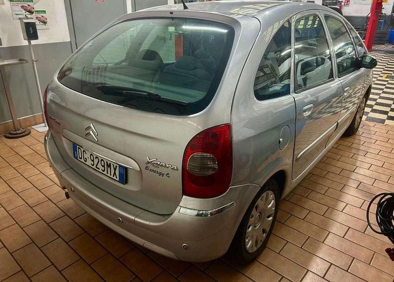 Usata Citroën Xsara Picasso Elegance 109 CV (80 kW) 2007 Grigio Monovolume