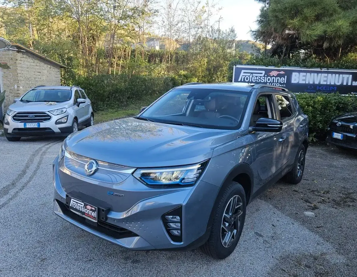 Usata KGM Korando 65 kW (89 CV) 2024 Grigio SUV