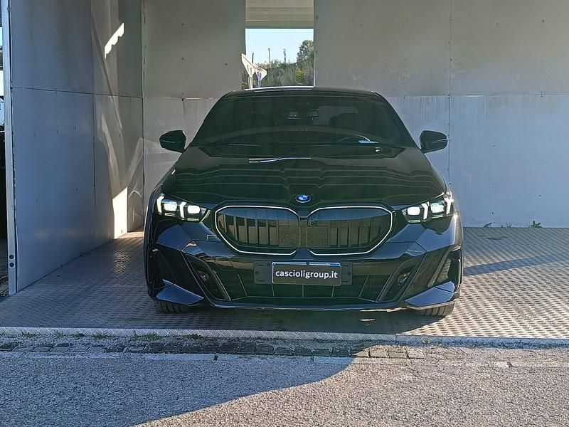 Usata BMW 520 Comfort Edition 197 CV (144 kW) 2024 Berlina