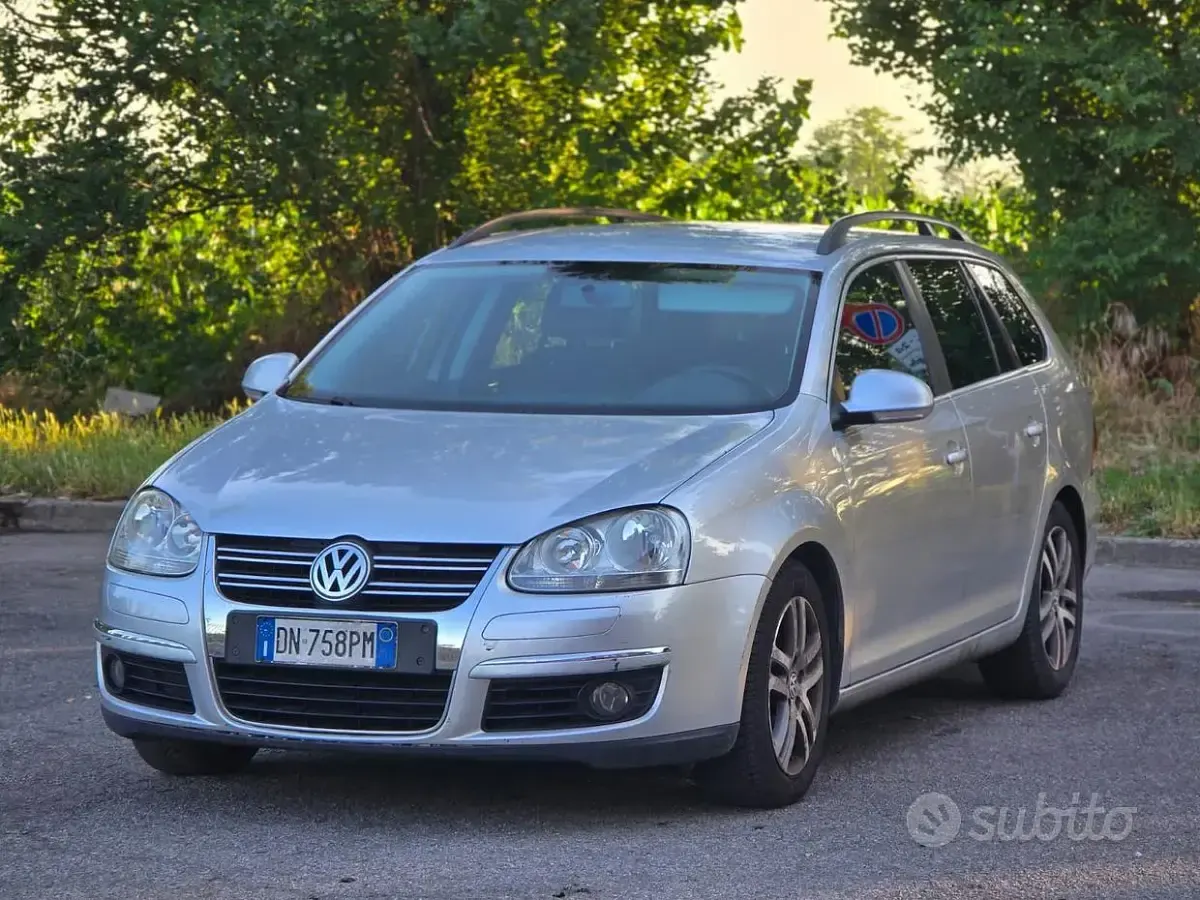 Usata VW Golf V 140 CV (102 kW) 2008 Grigio Station wagon