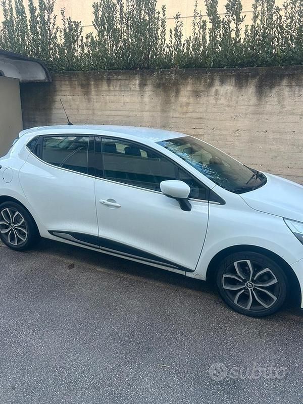 Usata Renault Clio IV 90 CV (66 kW) 2016 Bianco Berlina