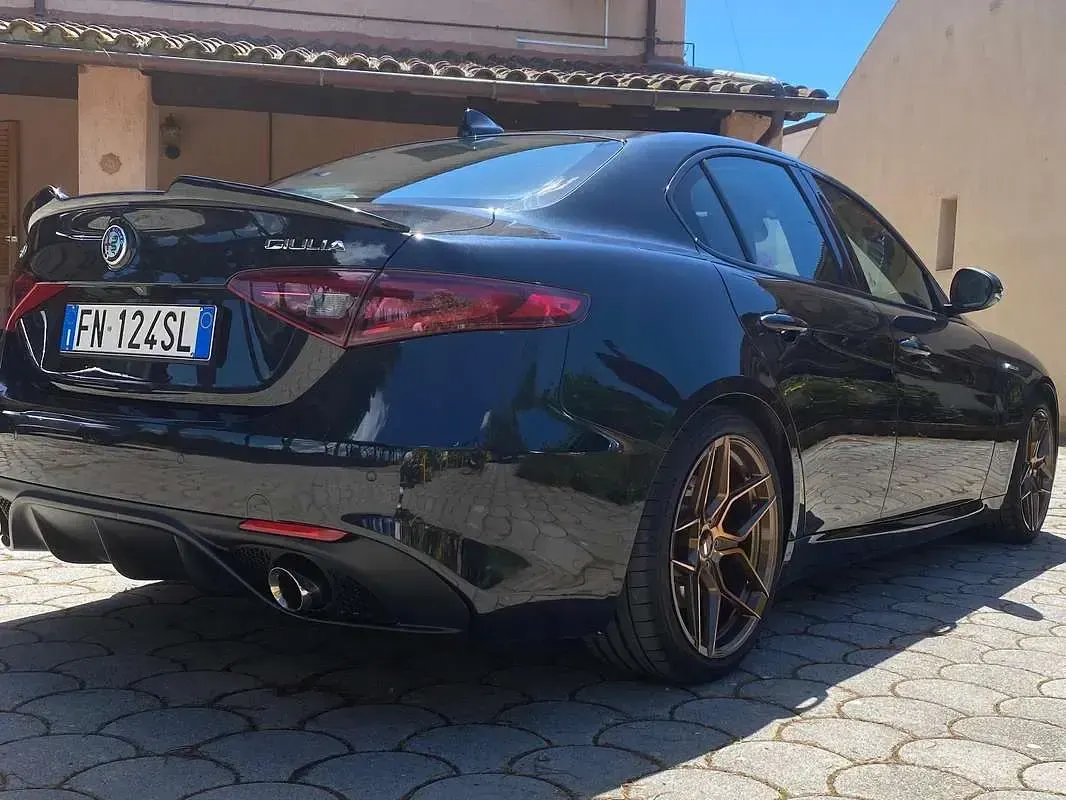 Usata Alfa Romeo Giulia Veloce 280 CV (205 kW) 2018 Nero Berlina