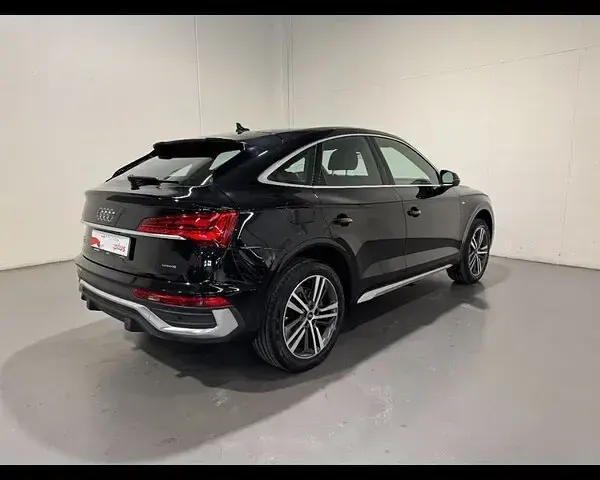 Usata Audi Q5 Sportback S-line plus 204 CV (150 kW) 2023 Nero mito metallizzato SUV