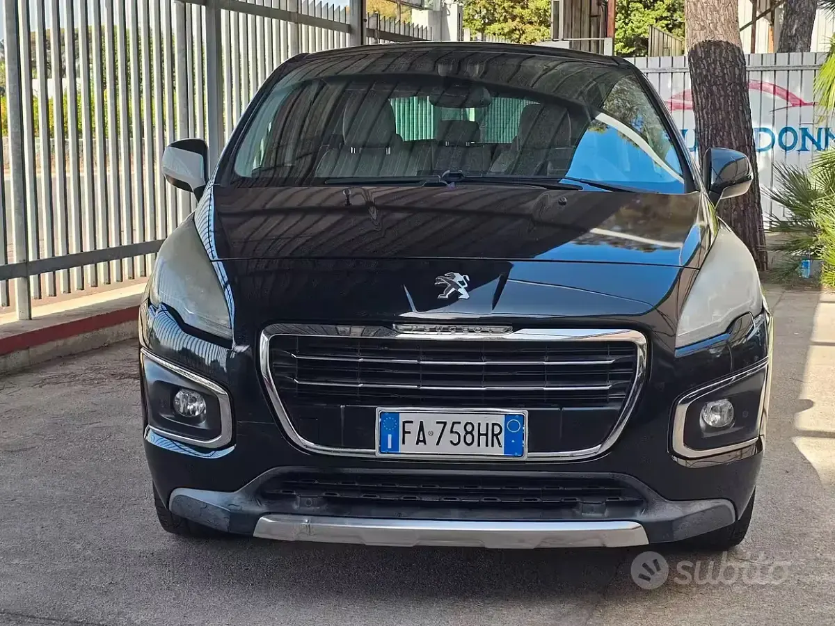 Usata Peugeot 3008 Allure 120 CV (88 kW) 2015 Nero Station wagon