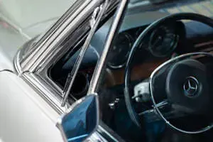 Usata Mercedes 250 150 CV (110 kW) 1970 Argento Coupé