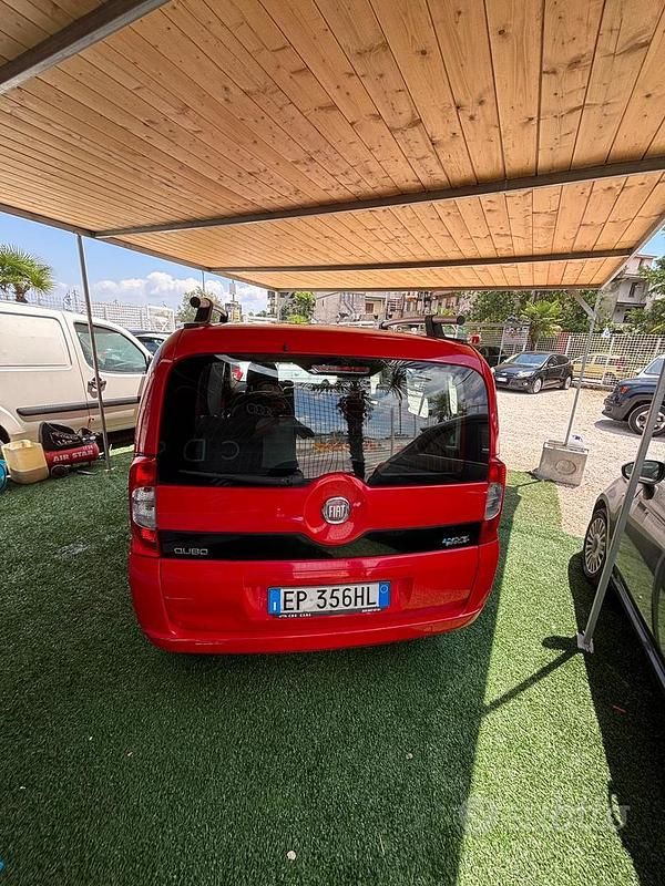Usata Fiat Qubo Trekking 77 CV (56 kW) 2012 Rosso Monovolume