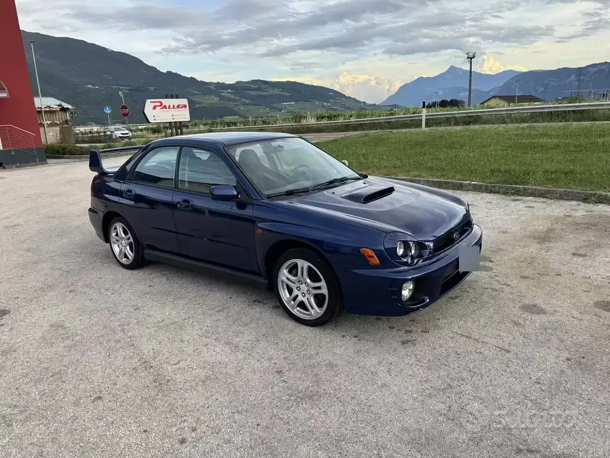 Usata Subaru Impreza 218 CV (160 kW) 2002 Blu Berlina