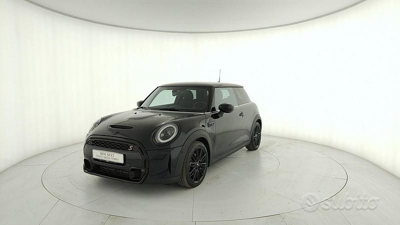 Blu Usata 2022 Mini Cooper S Classic Due volumi | 25.900 € (Buon prezzo) - Immagine 1/4