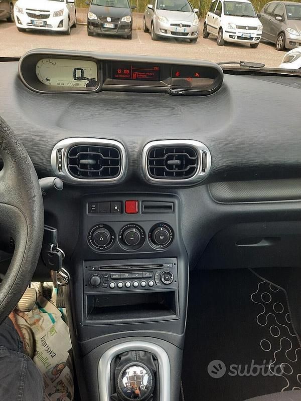 Usata Citroën C3 Picasso Seduction 92 CV (67 kW) 2012 Grigio Monovolume