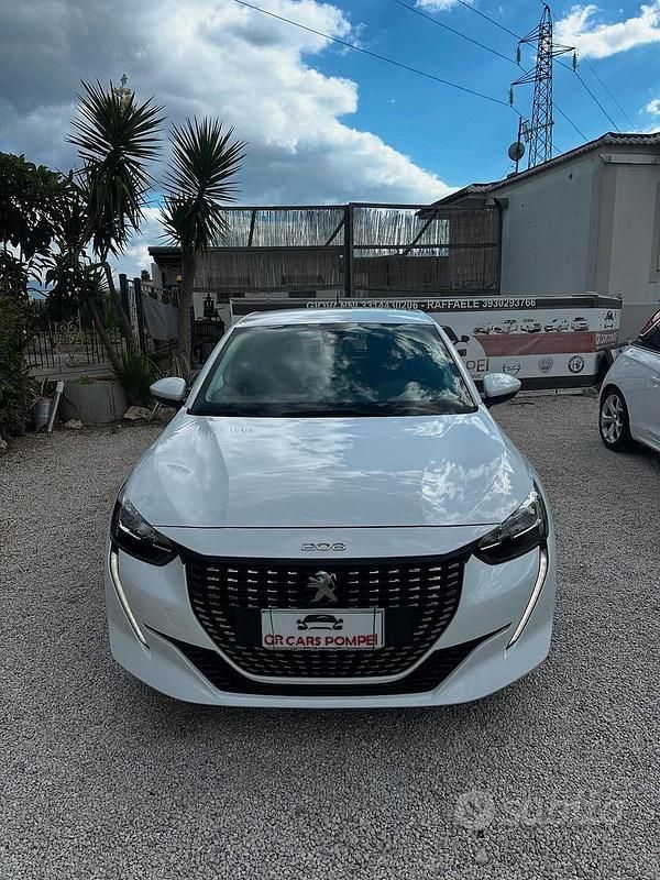 Usata Peugeot 208 Active 75 CV (55 kW) 2020 Bianco Utilitaria