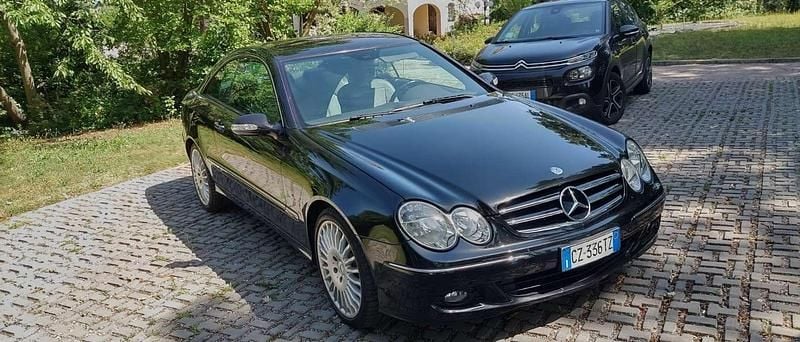 Usata Mercedes CLK220 Avantgarde 150 CV (110 kW) 2006 Coupé