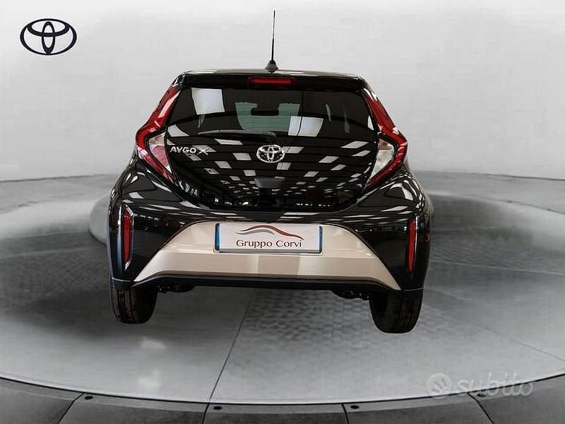 Nuova Toyota Aygo X Trend 72 CV (52 kW) 2025 Grigio SUV