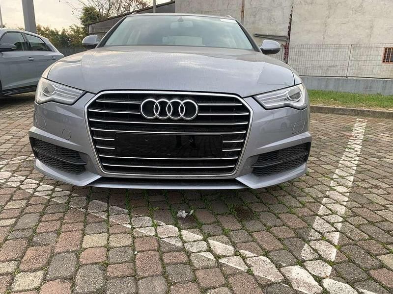 Usata Audi A6 140 CV (102 kW) 2018 Grigio Station wagon