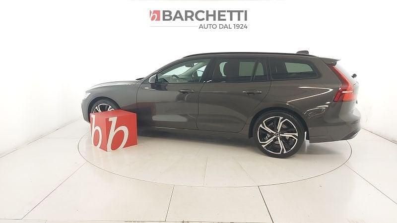 Usata Volvo V60 Plus 197 CV (144 kW) 2023 Grigio Station wagon