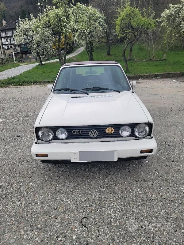 Usata VW Golf Cabriolet 73 CV (53 kW) 1991 Bianco Cabrio