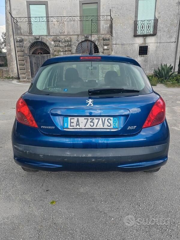 Usata Peugeot 207 2010 Blu Utilitaria