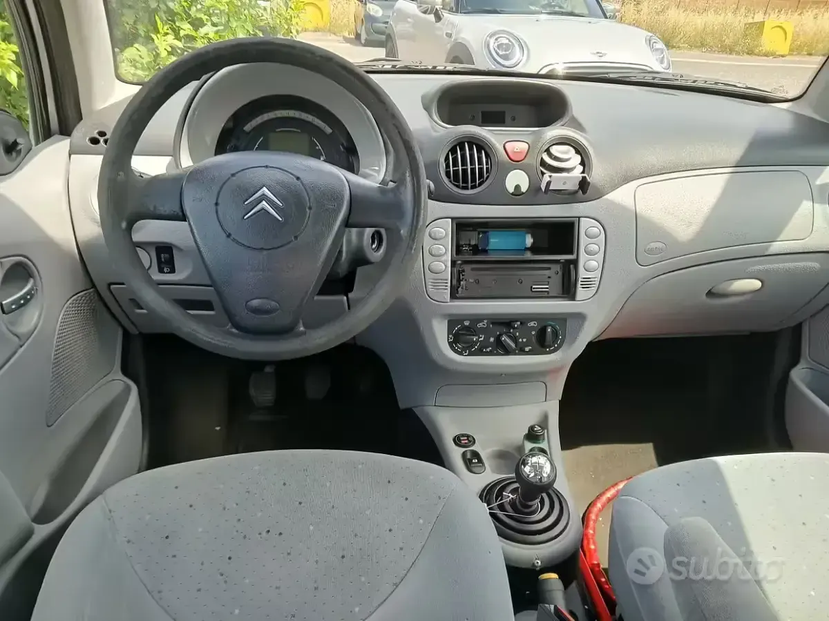 Usata Citroën C3 Elegance 60 CV (44 kW) 2004 Grigio Utilitaria
