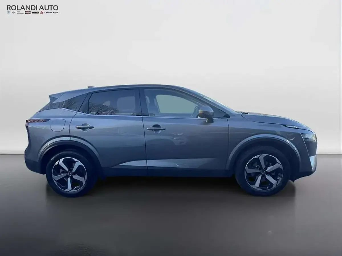 Usata Nissan Qashqai N-Connecta 140 CV (102 kW) 2022 Grigio SUV