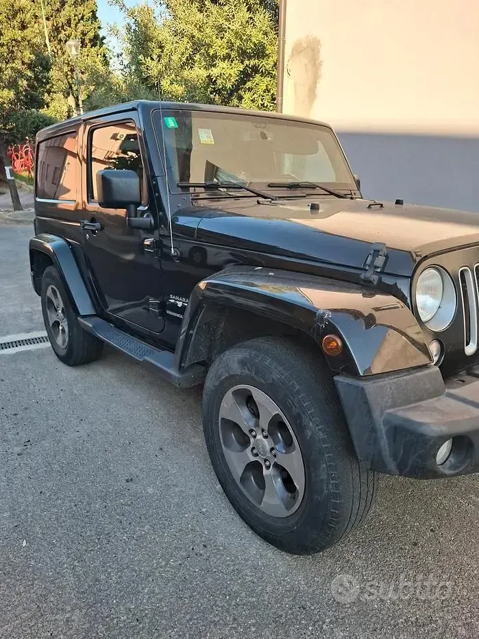 Usata Jeep Wrangler Sahara 200 CV (147 kW) 2018 Nero SUV