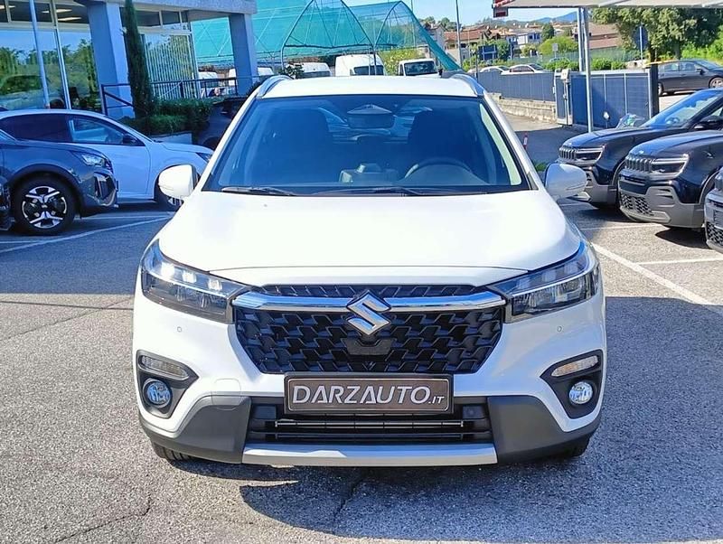 Nuova Suzuki SX4 S-Cross 129 CV (94 kW) 2025 Bianco artico SUV