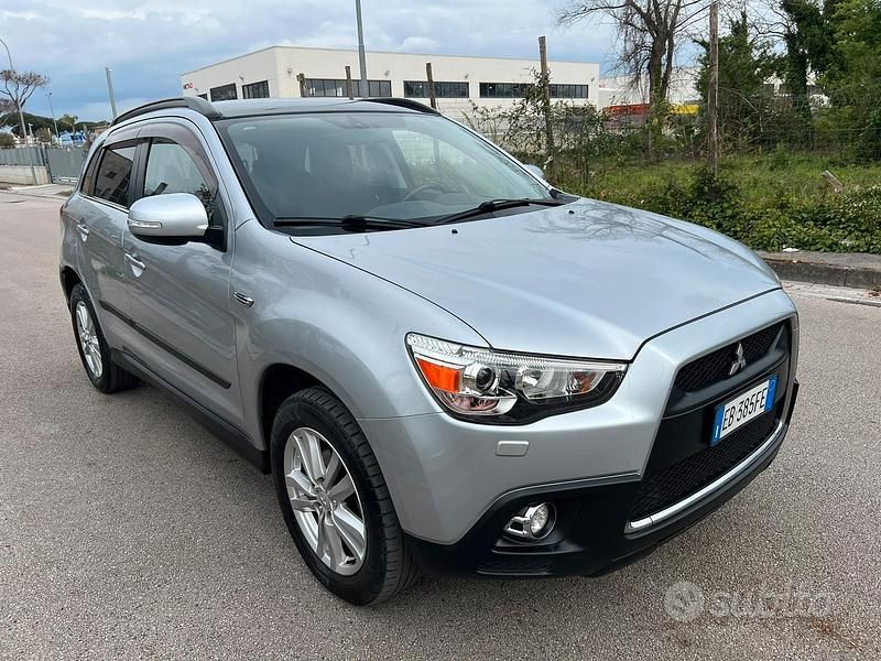 Usata Mitsubishi ASX 150 CV (110 kW) 2010 Grigio SUV
