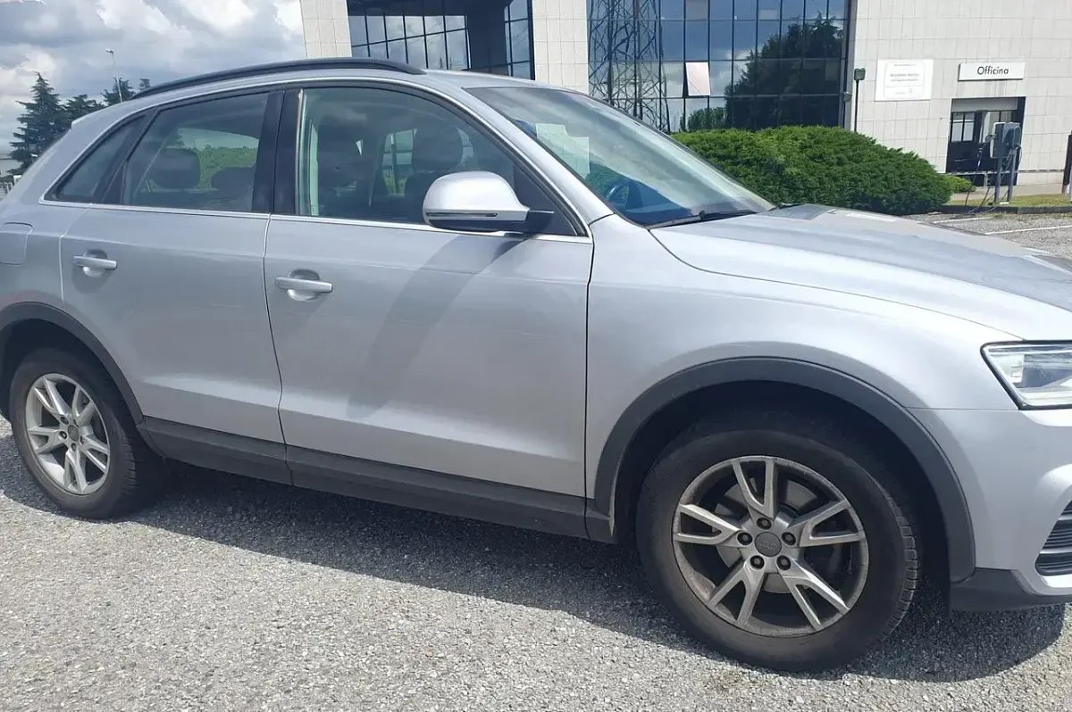 Usata Audi Q3 184 CV (135 kW) 2017 Argento SUV