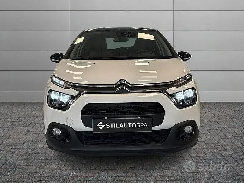Usata Citroën C3 PureTech 83 CV (61 kW) 2022 Bianco Utilitaria