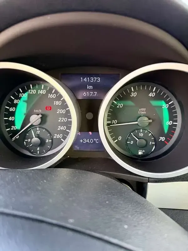 Usata Mercedes SLK200 163 CV (119 kW) 2006 Argento Cabrio