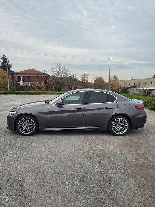 Usata Alfa Romeo Giulia 201 CV (147 kW) 2019 Berlina