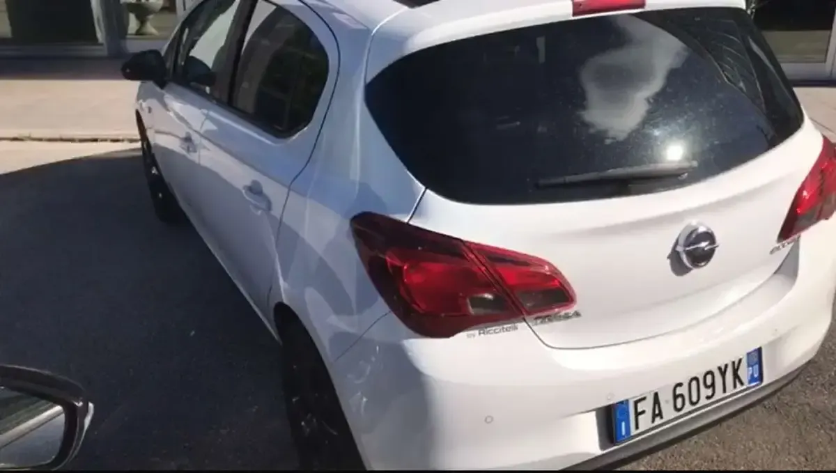 Usata Opel Corsa S 95 CV (69 kW) 2015 Bianco Utilitaria