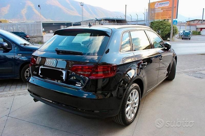 Usata Audi A3 Ambiente 110 CV (80 kW) 2015 Nero Berlina