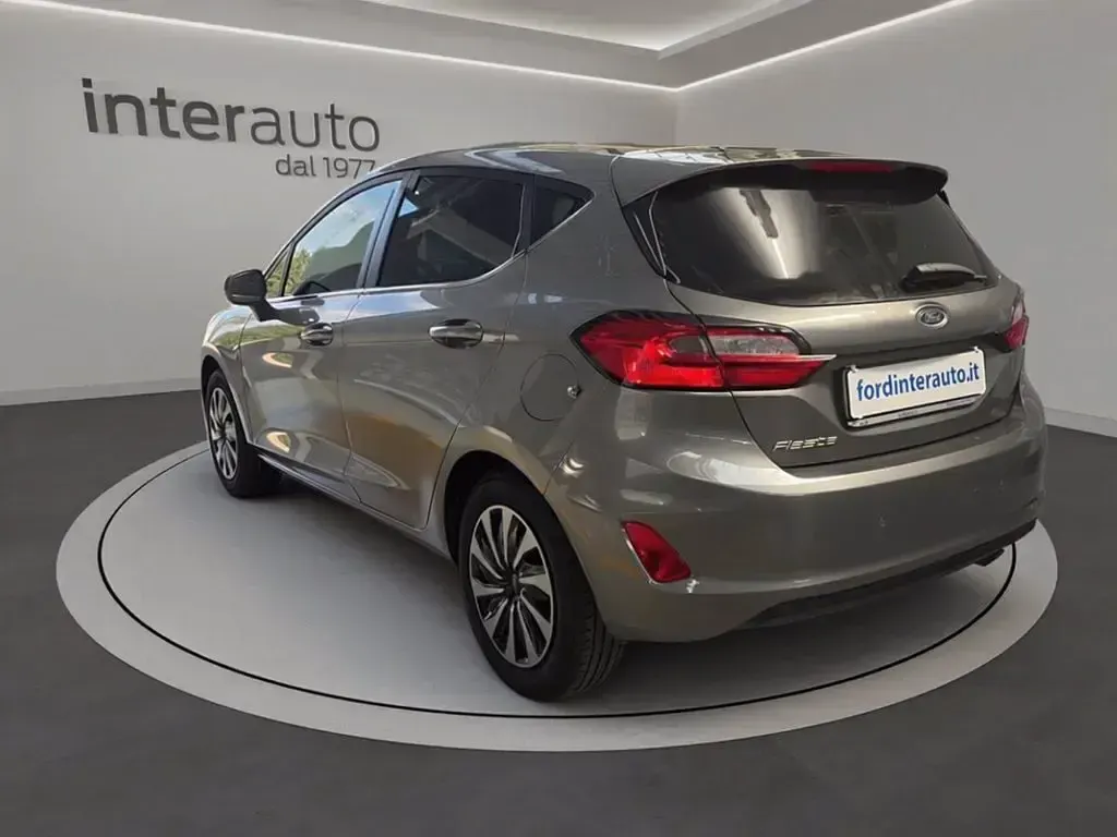 Usata Ford Fiesta Titanium 75 CV (55 kW) 2023 Magnetic grey Utilitaria