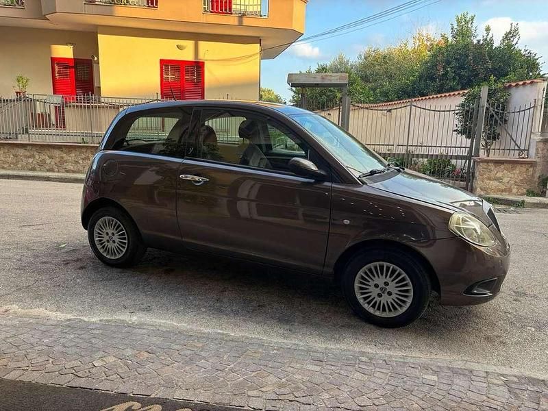 Usata Lancia Ypsilon 80 CV (58 kW) 2007 Utilitaria