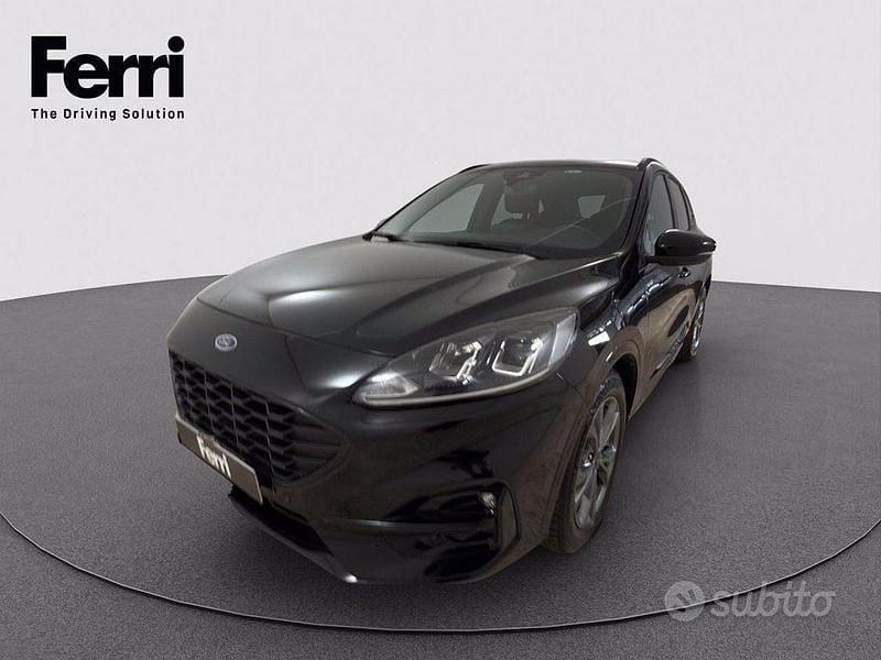 Usata Ford Kuga ST-Line 150 CV (110 kW) 2023 Nero metallizato SUV