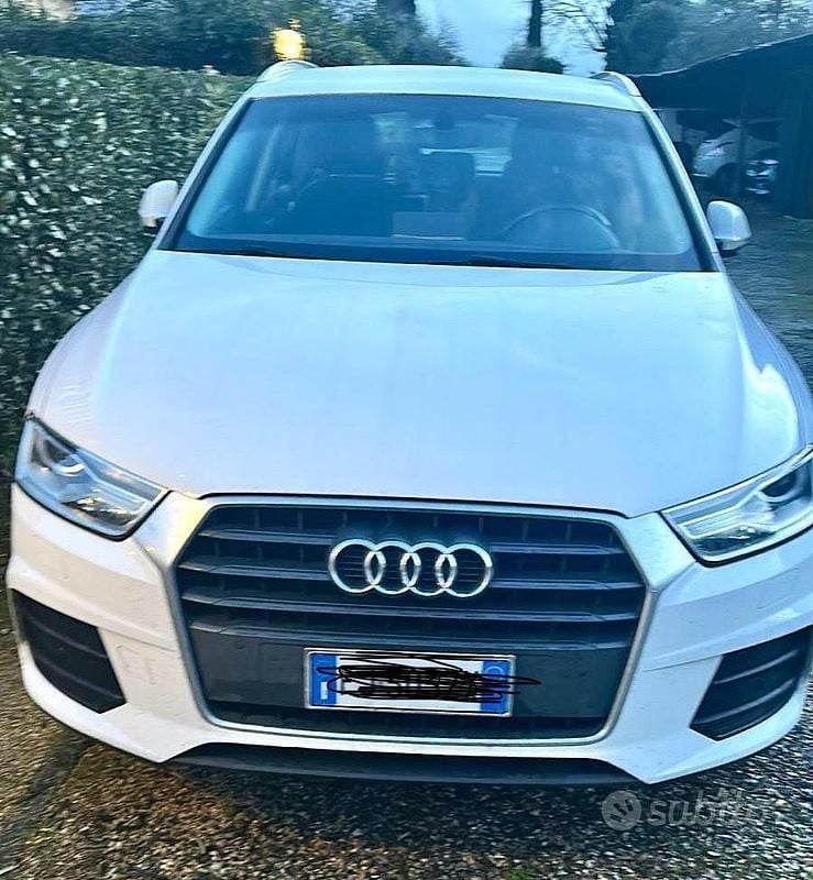 Bianco Usata 2017 Audi Q3 Ambiente SUV | 9000 € (Super prezzo) - Immagine 1/4