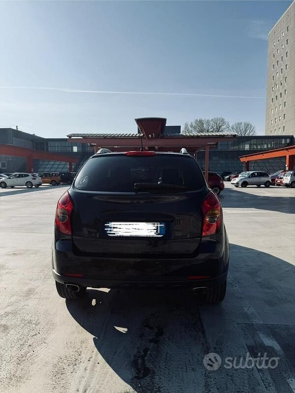 Usata SsangYong Korando 175 CV (128 kW) 2013 Nero SUV