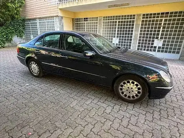Usata Mercedes E270 177 CV (130 kW) 2003 Berlina