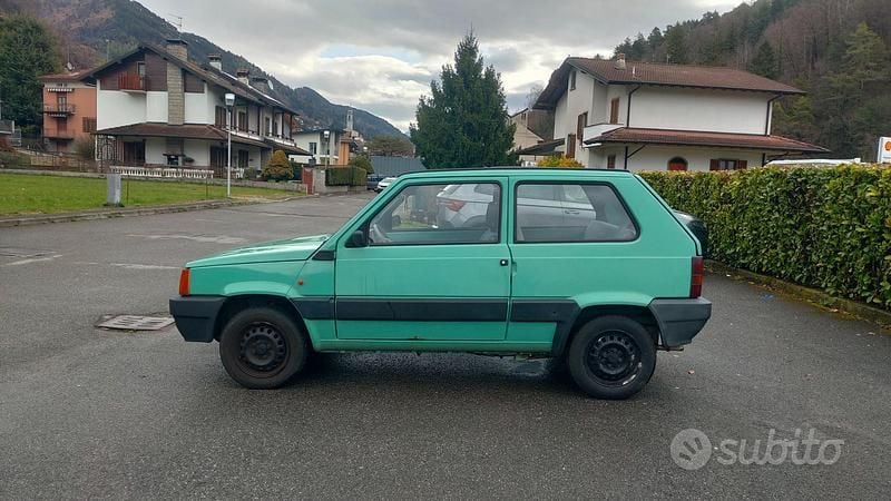 Usata Fiat Panda Young 39 CV (28 kW) 2000 Verde Berlina