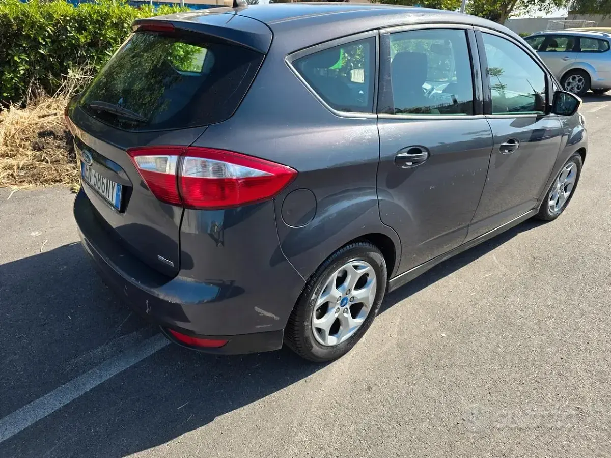 Occasion Ford C-MAX Titanium 115 ch (84 kW) 2012 Bleue Monospace