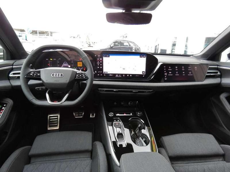 Nuova Audi A5 S-Line 204 CV (150 kW) 2025 Bianco Berlina