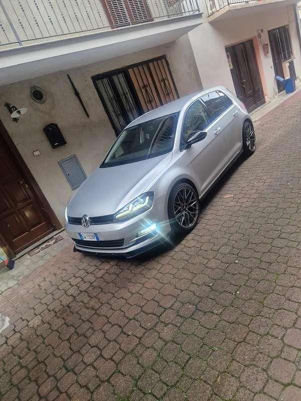 Usata VW Golf VII Highline 150 CV (110 kW) 2014 Berlina