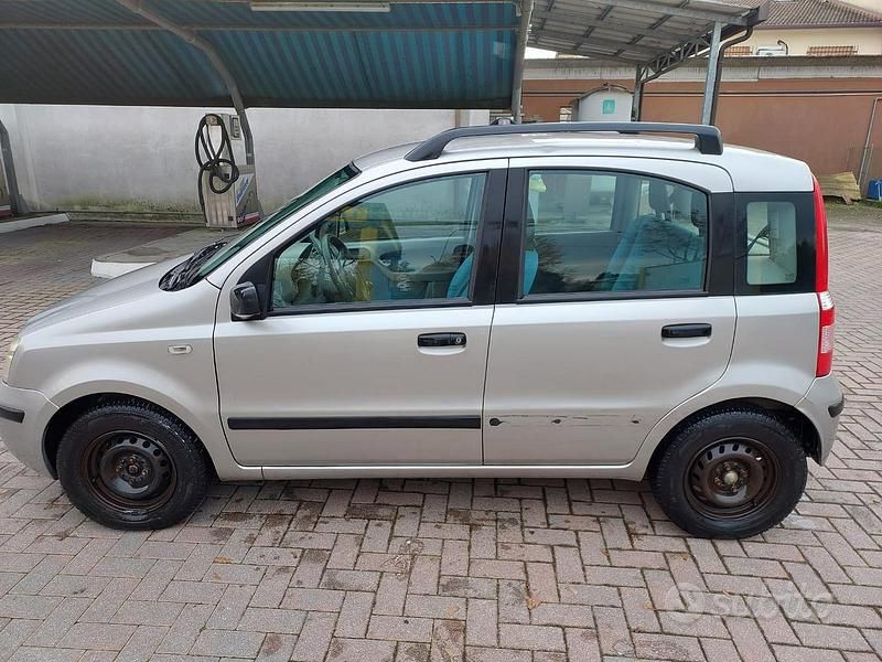 Usata Fiat Panda Dynamic 60 CV (44 kW) 2005 Grigio Berlina